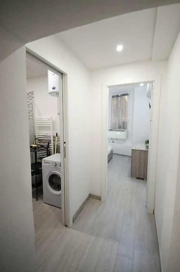 Bibiena Lodge, Appartamento Moderno In Centro Bologna 0*,  Italy